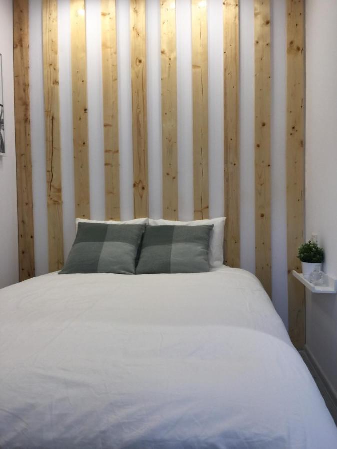 Sweet Guest Apartment Бухарест Экстерьер фото